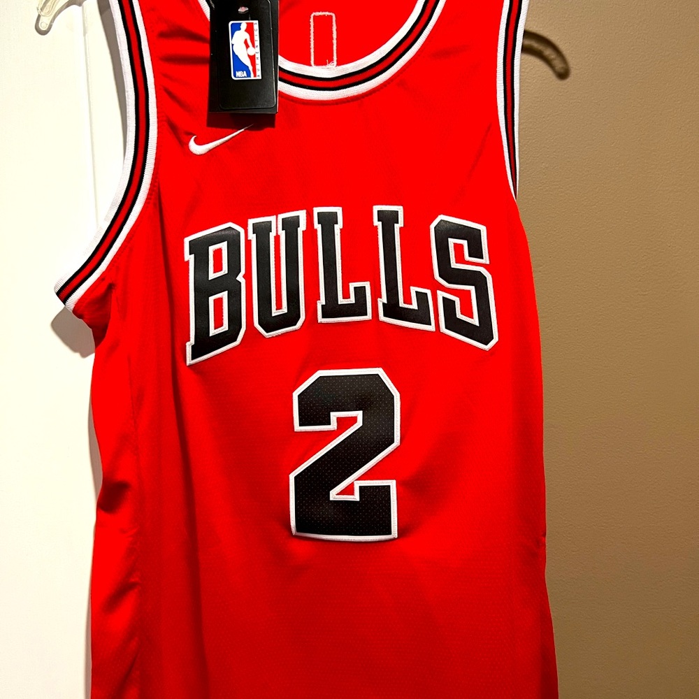 Lonzo Ball nba jersey, bulls, adult medium,white/black/red color